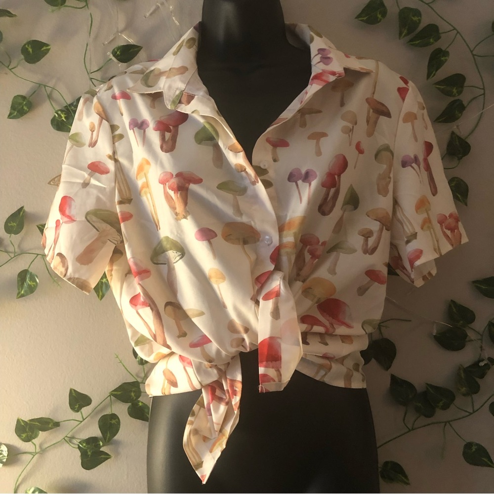Vintage inspired mushroom blouse